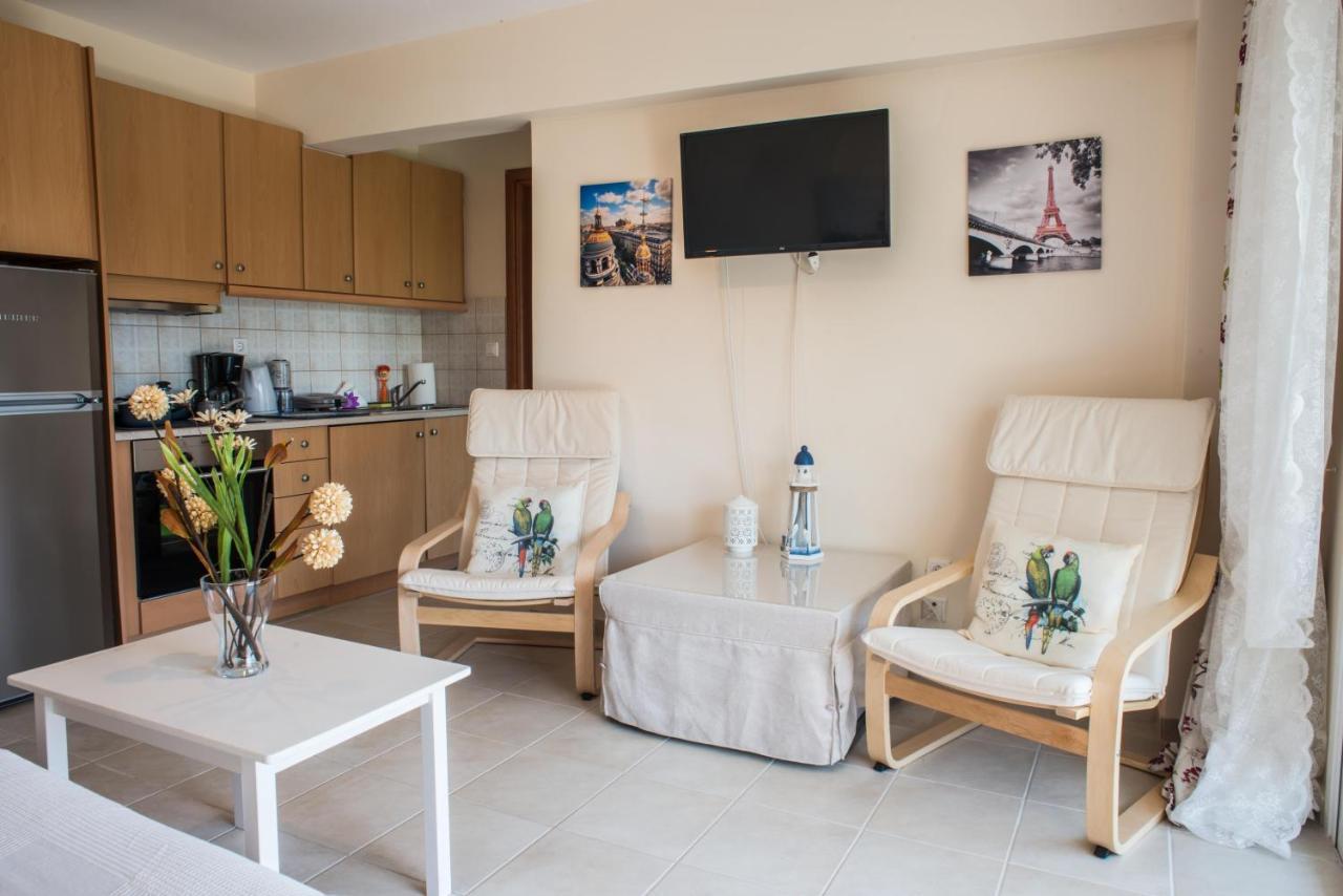 Lovely Apartment Next To The Sea Lygia Korinthias Ligia  Екстер'єр фото