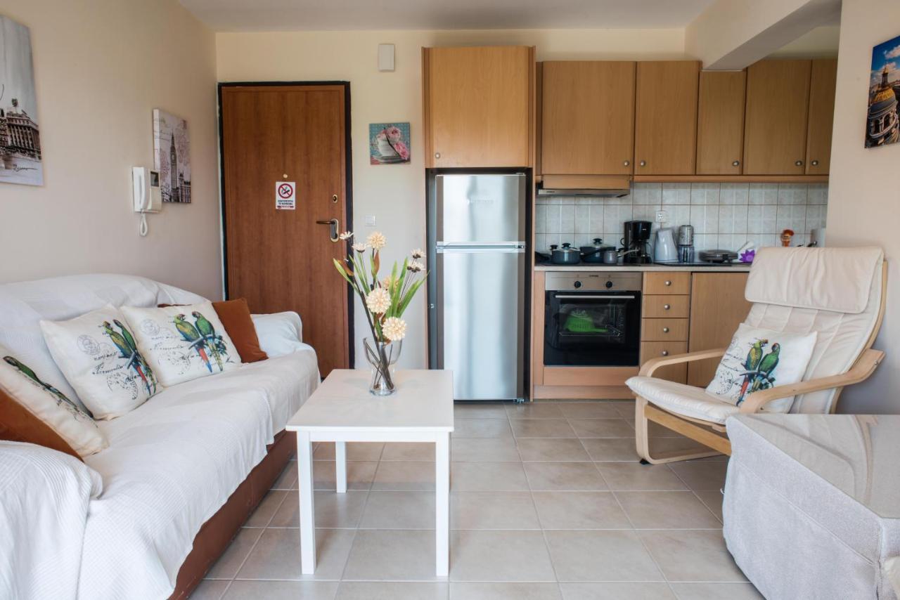 Lovely Apartment Next To The Sea Lygia Korinthias Ligia  Екстер'єр фото