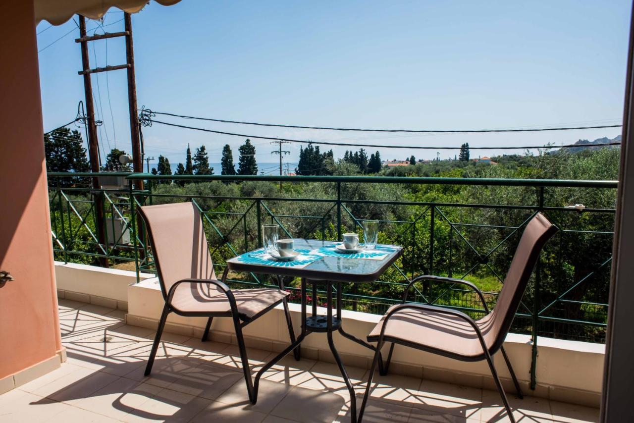 Lovely Apartment Next To The Sea Lygia Korinthias Ligia  Екстер'єр фото
